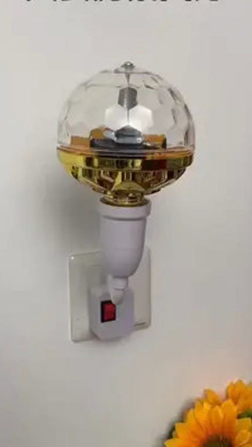 光影交织 从蹦迪灯到小夜灯的灯具艺术